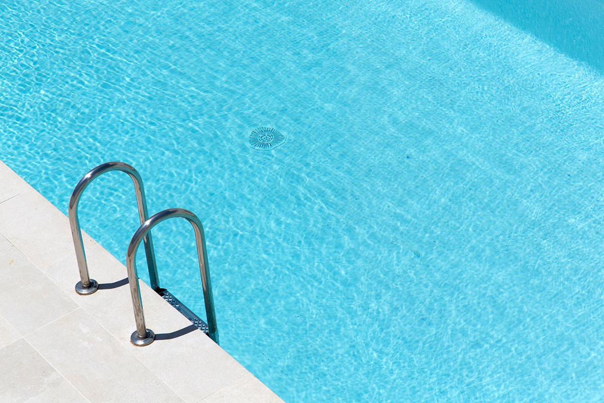 Apartamentos Proa - Emar Hotels Only Adults Es Pujols Ngoại thất bức ảnh